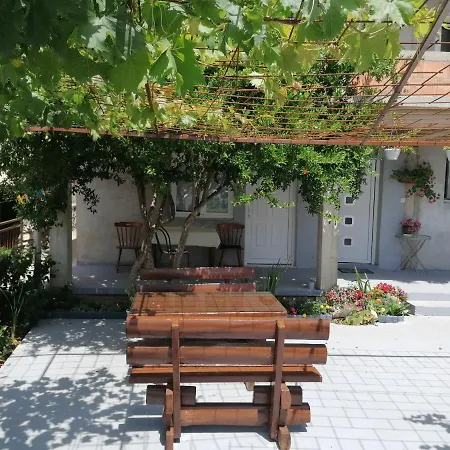 Apartment Studio Apartman Promona Sibenik